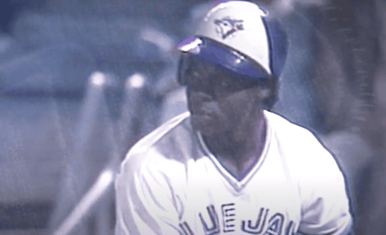 Tony Fernandez in action, showcasing his skills as a legendary Blue Jays shortstop.